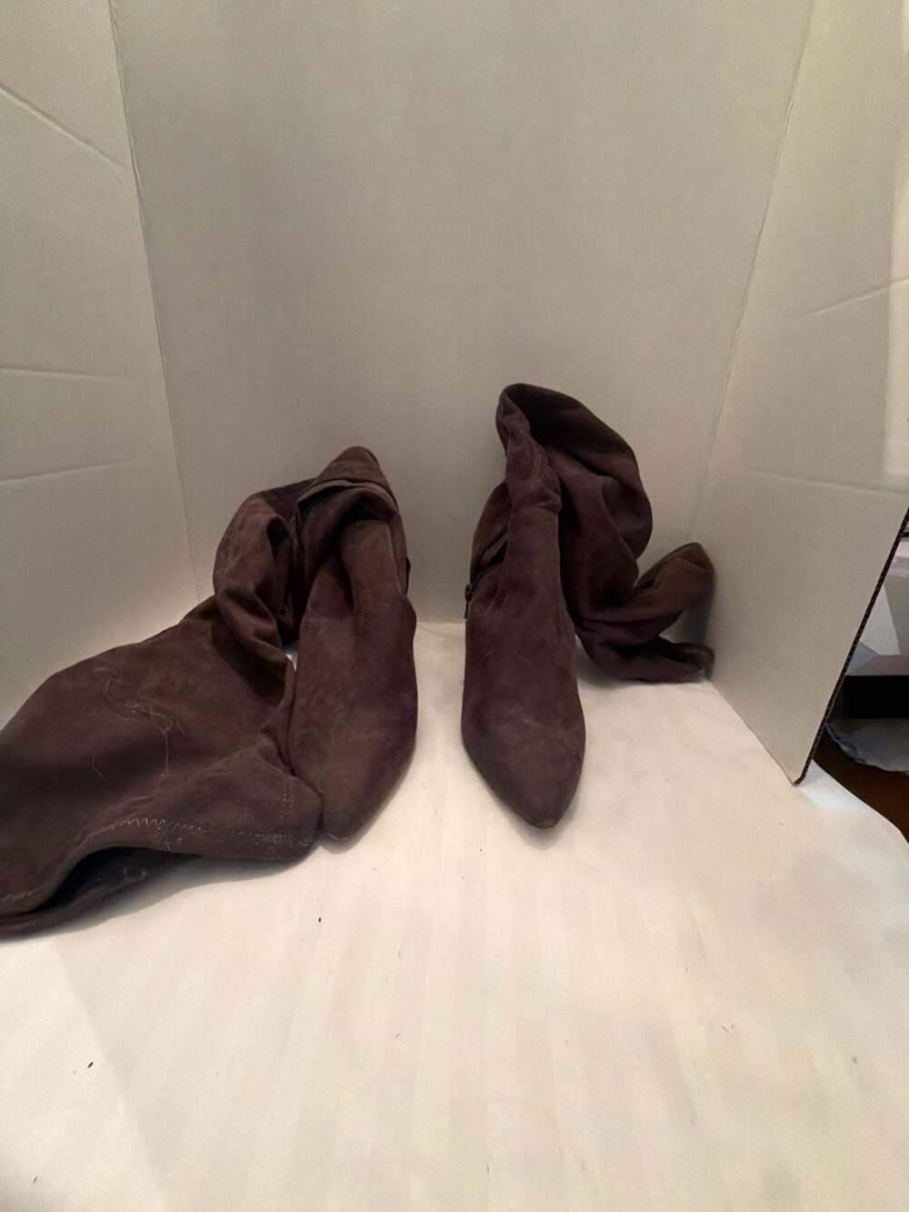 Journee Collection Rational Over The Knee Boot Size 8M Brown Suede